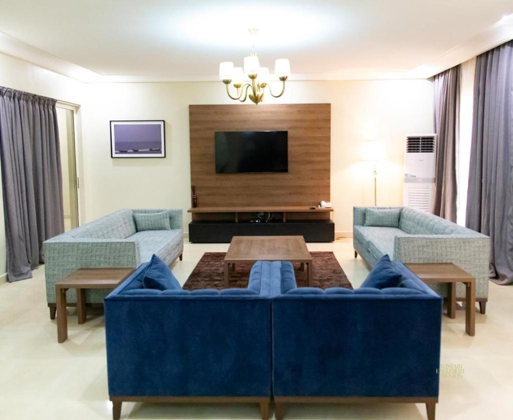 Metro Apartments Lagos Esterno foto